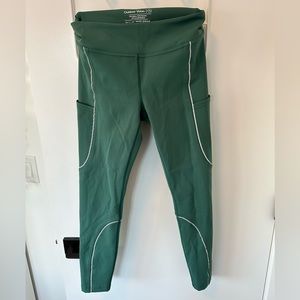 Outdoor Voices Frostknit 7/8 Legging - M